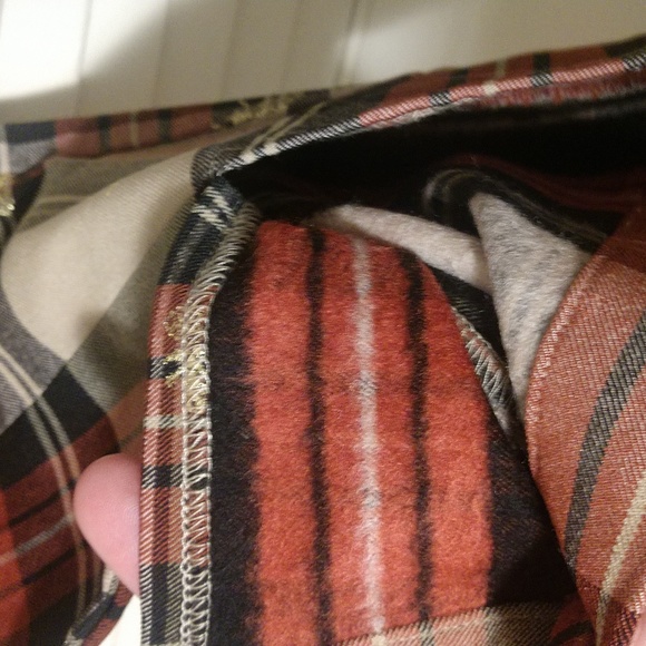 Urban Outfitters High Waist Plaid Bee Print Cropped Trousers Size 0 - Picture 9 of 10